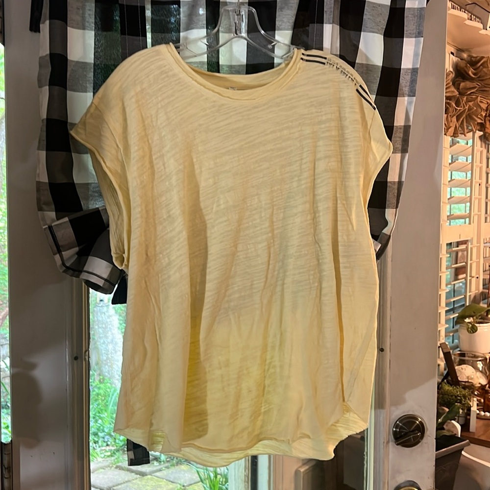 Free People Movement Yellow Cap Sleeve Shirt. Size small.